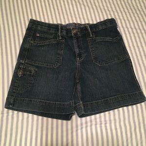Gloria Vanderbilt shorts